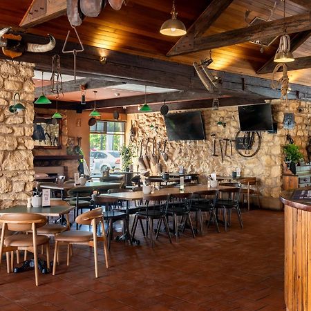 Naracoorte Hotel Motel Екстер'єр фото