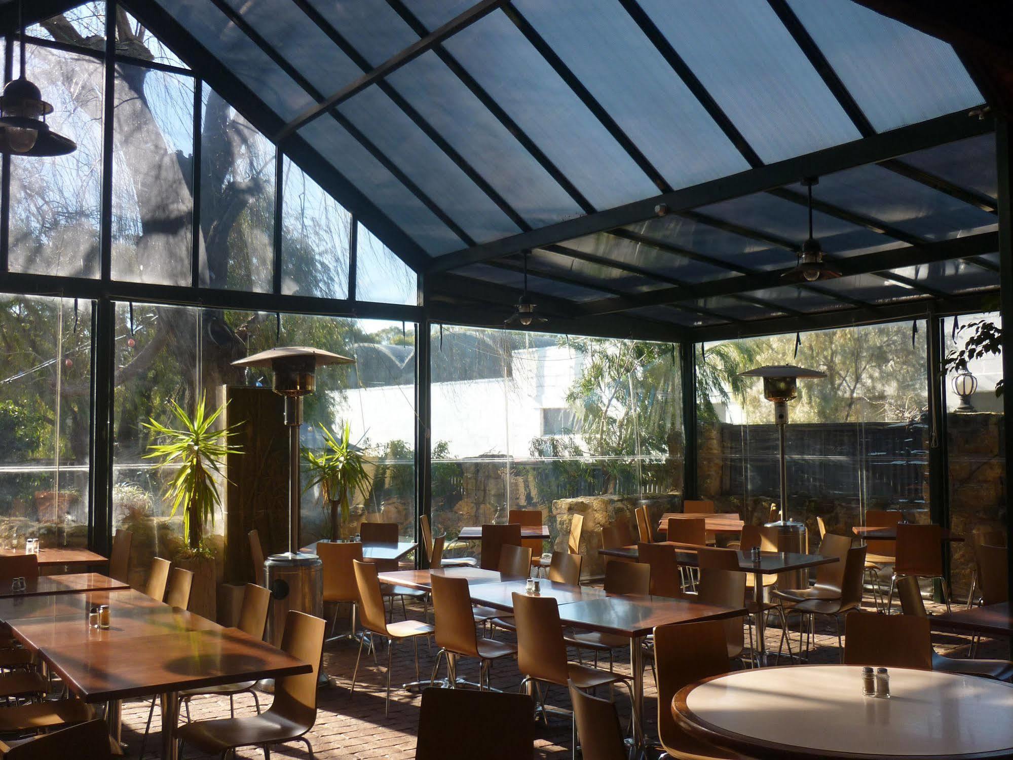 Naracoorte Hotel Motel Екстер'єр фото